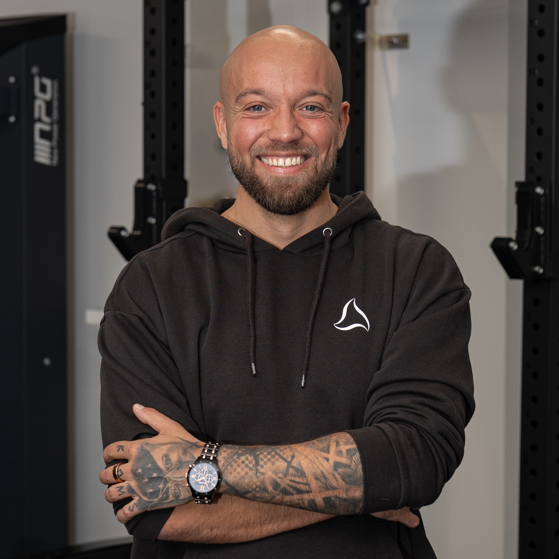 Florian Kamm, Headcoach von Absolut You: Dein Experte für ganzheitliches Training, Ernährung und langfristige Erfolge.